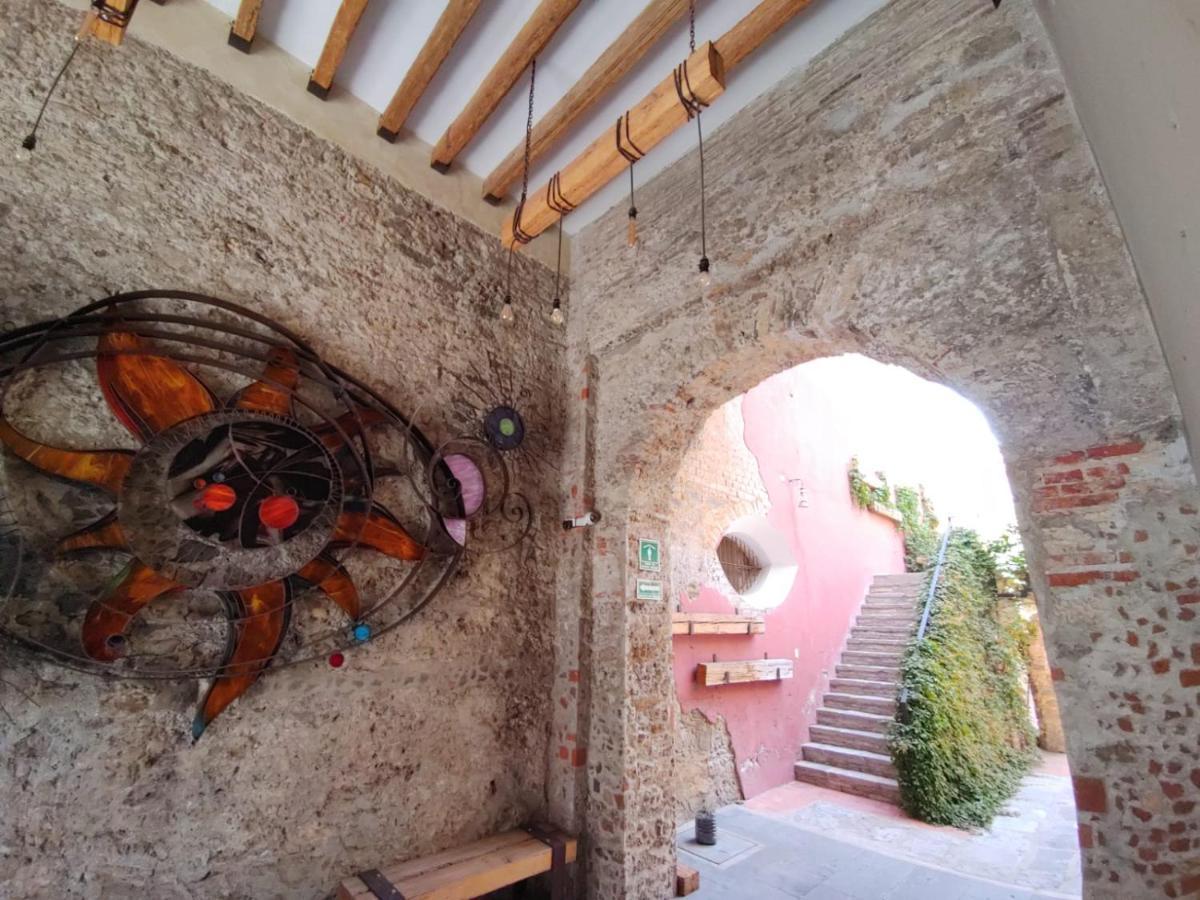 El Descanso Barrio Del Artista Hotel *